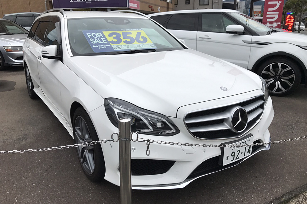 メルセデスベンツ E300ワゴン アバンギャルド AGMスポーツパッケージ