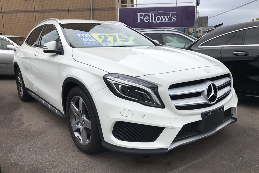 メルセデスベンツ GLA250 スポーツ4マチック